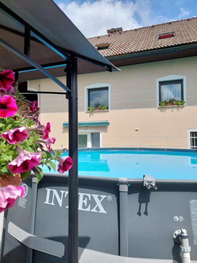 Studio Apartma Zirovnik Церкле на Горенскем Екстериор снимка