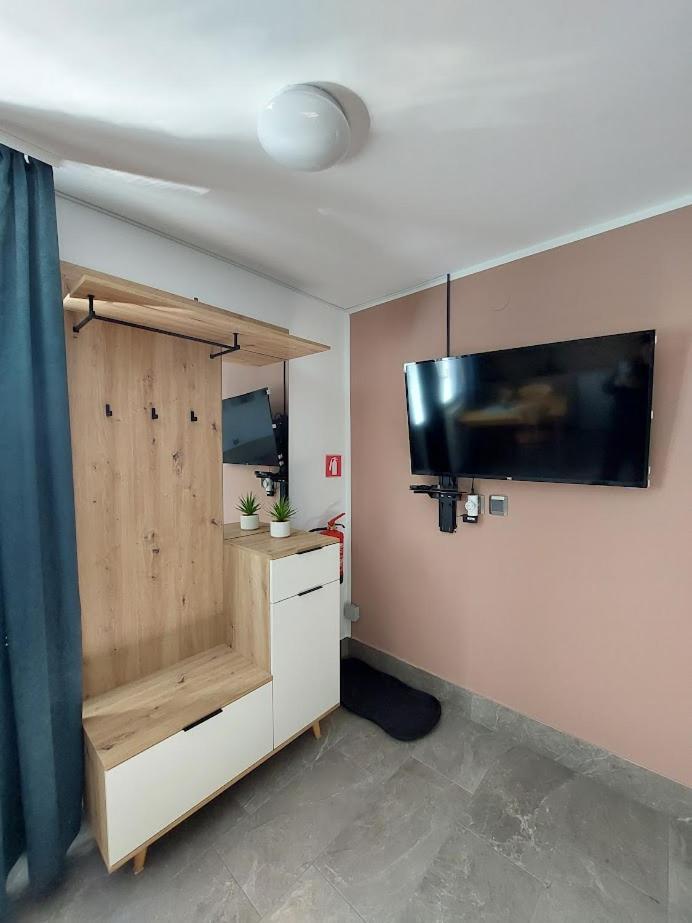 Studio Apartma Zirovnik Церкле на Горенскем Екстериор снимка